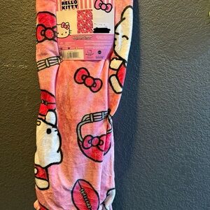 Hello Kitty Pink and White Blanket